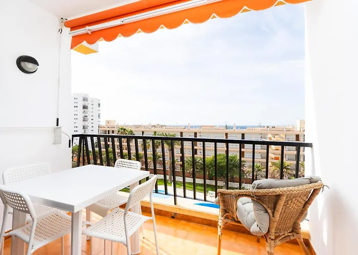 Апартаменты Amazing Ocean View & Pool Cristianos Achacay Лос Кристианос